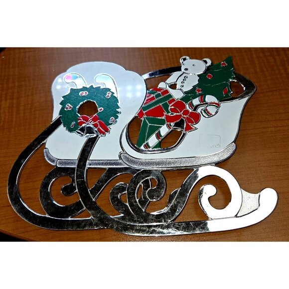 Vintage Wm. A. Rogers Ltd Christmas Sleigh Decor With Bear & Wreath Silver-Tone - Picture 1 of 5